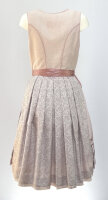 KRÜGER Dirndl Knielang Creme-Rosa 49836 mit Bluse Gr. 36 Mietdauer 4 Tage
