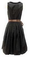 KRÜGER Dirndl Taina Knielang Schwarz-Gold 406261 mit Bluse Mietdauer 4 Tage**