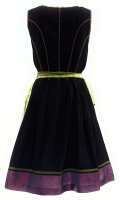 Miete Dirndl Ribera mit Bluse | Schwarz-Apfel-Aubergine Lang | Festpreis 4-Tage | Spieth & Wensky